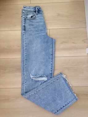 Light Blue Distressed Women’s Jeans